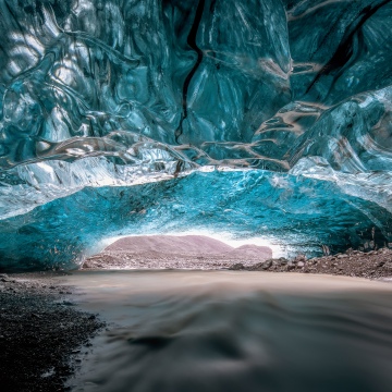 Ice Cave, Heading North, Sapphire cave, Glacier, Iceland, Ultrawide, 5K