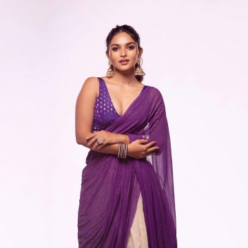 Kayadu Lohar, Saree, Indian actress, Purple, White background, 5K, Traditional