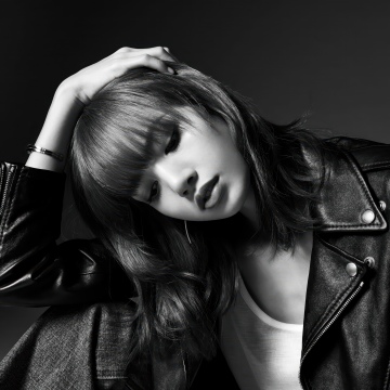 Lisa, Leather jacket, Monochrome, Black and White, 5K, Fashion