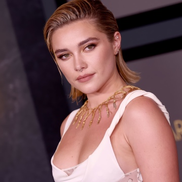 Florence Pugh, 5K background