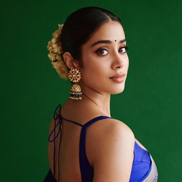 Janhvi Kapoor, Saree wallpaper