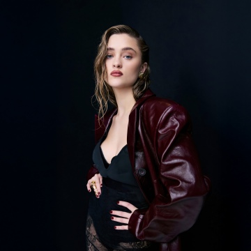Lizzy Greene, Dark background, American actress, 5K
