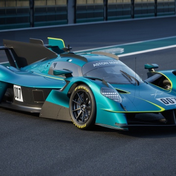 Aston Martin Valkyrie LM, 2025, Le Mans Hypercar, Hybrid sports car, Race track, Asphalt