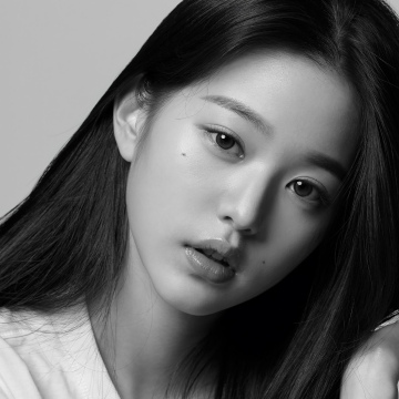 Jang Wonyoung, Monochrome