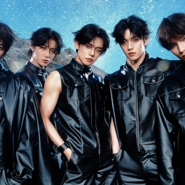 Tomorrow X Together (TXT), 5K, South Korean boy band