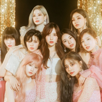 TWICE, Nayeon, Jeongyeon, Momo, Sana, Jihyo, Mina, Dahyun, Chaeyoung, Tzuyu
