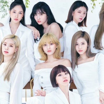 TWICE, Nayeon, Jeongyeon, Momo, Sana, Jihyo, Mina, Dahyun, Chaeyoung, Tzuyu
