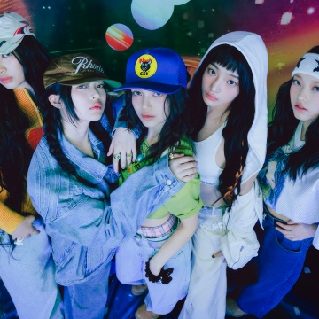 NewJeans wallpaper, Minji, Hanni, Danielle, Haerin, Hyein