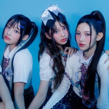 NewJeans wallpaper, Minji, Hanni, Danielle, Haerin, Hyein