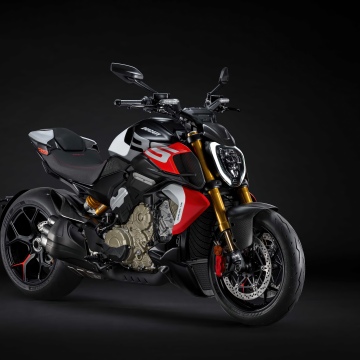 Ducati Diavel V4 RS, 2026, Sports bikes, Dark background, 5K