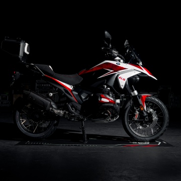 BMW R 1300 GS Triple Black, 2025, 8K, 5K, Dark background