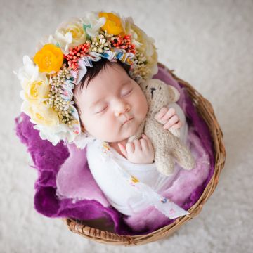 Newborn, Flower Wreath, Sleeping baby, White fur, Basket, Teddy bear, Cute Baby, 5K