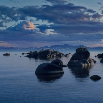 macOS Tahoe Beach Dusk, 5K wallpaper