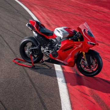 Ducati Panigale V4 R, Red bikes, 5K, Sports bikes, 2026