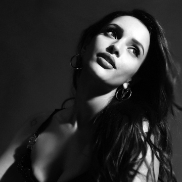 Tripti Dimri, Black and White, Indian actress, Dark background, Monochrome, 5K