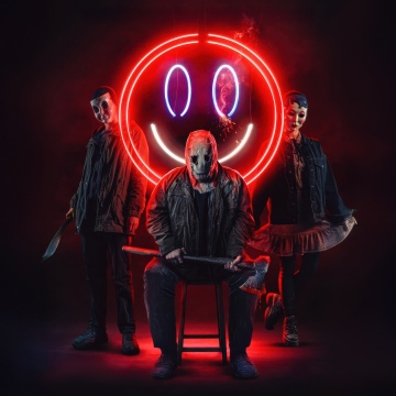 The Strangers: Chapter 2, Neon, Horror Movies, 2025 Movies, Face Mask, Smiley face, Dark red
