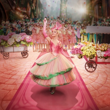 Glinda, Character poster, Wicked: For Good, Ariana Grande, 2025 Movies