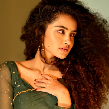 Anupama Parameswaran, Vertical, Portrait, 5K, Indian actress