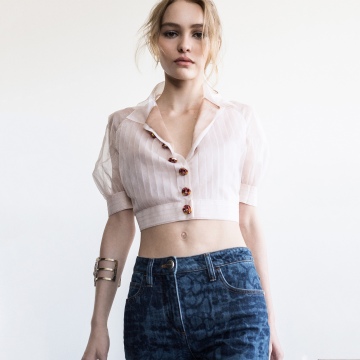 Lily Rose Depp, White background, American actress