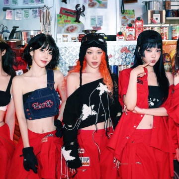 Le Sserafim - Spaghetti, 5K, Sakura Miyawaki, Kim Chaewon, Huh Yunjin, Hong Eunchae, Kazuha, K-Pop singers, K-pop group