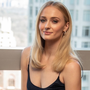 Sophie Turner, Smiling, 5K, Photoshoot