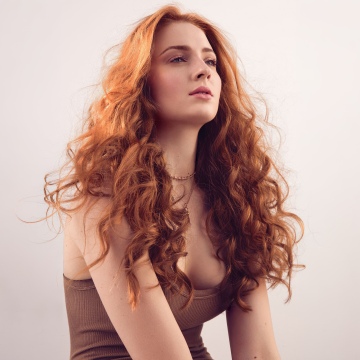 Sophie Turner, Curly hair, Portrait, Red hair, Woman, 5K