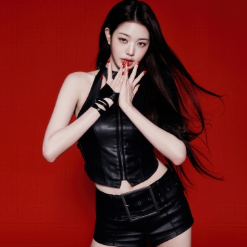 Jang Wonyoung, Red background, IVE (K-pop), 5K, Black dress