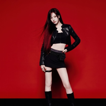 Bang Bang - Liz, IVE (K-pop), Red background, 5K, Liz (IVE), Black dress