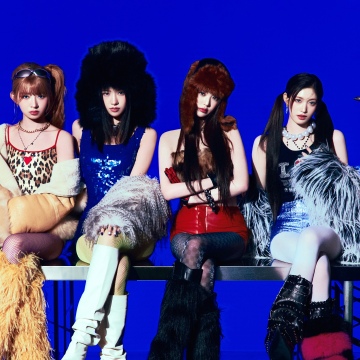 REVIVE+ (IVE), 5K, Blue background, IVE (K-pop), K-Pop singers