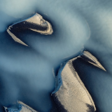 Glacial Sediments, Aluminium OS stock wallpaper