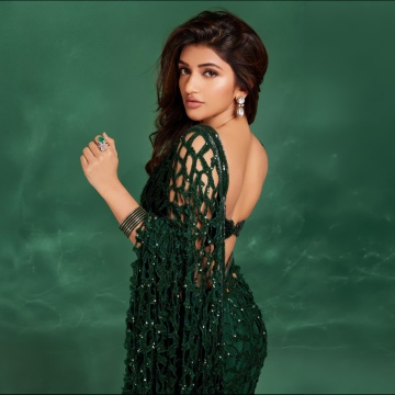 Sreeleela, Indian actress, Saree, Green background, 5K