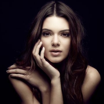 Kendall Jenner, AMOLED, American model, Portrait, Black background