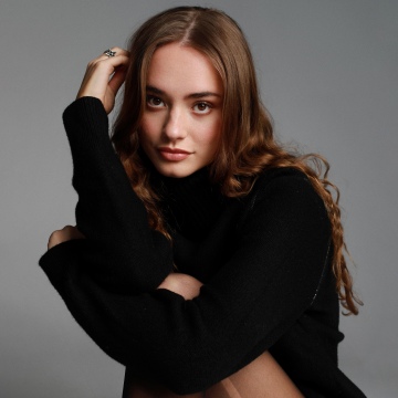 Johnny Sequoyah, 8K, American actress, 5K