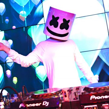 Marshmello, Live concert, American DJ