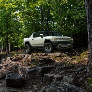 GMC Hummer EV, Forest, Electric SUV, Off-roading, Luxury SUV, Electric trucks, 2022, 5K, Four-wheel drive, Rugged, Tough