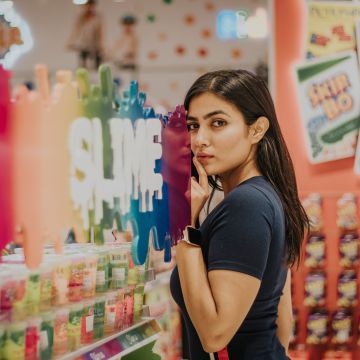 Woman, Cinematic, Portrait, Shop, Mall, Store, 5K