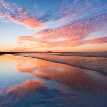 Sunset, Horizon, Reflections, Noosa Beach, Queensland, Australia