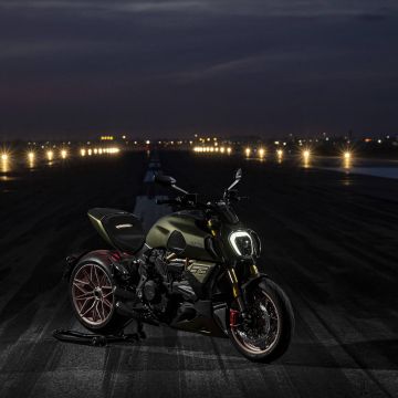 Ducati Diavel 1260 Lamborghini, Limited edition, 2021, 5K