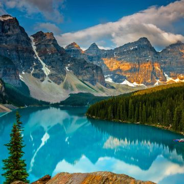 Moraine Lake, Banff National Park, Mountains, Valley, Forest, Alberta, Canada