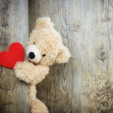 Red heart, Teddy bear, Wooden background, Soft toy, Stuffed, Valentine's Day, Fur, Kids toys, Fluffy Bear, Emotions, Cute toy, 5K, February