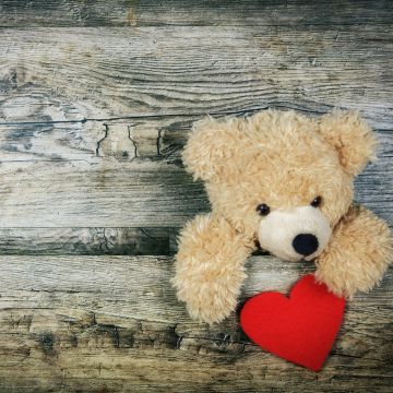 Teddy bear, Red heart, Wooden background, Soft toy, Stuffed, Valentine's Day, Cute Bear, Emotions, 5K