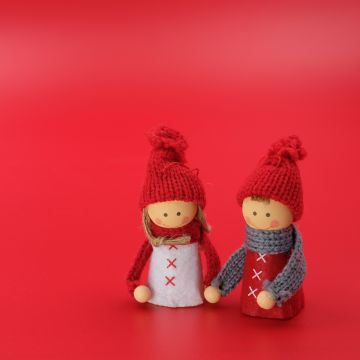 Figures, Man, Woman, Christmas decoration, Red background, Closeup, Art and Crafts, Beautiful, Doll, Cute dolls, 5K