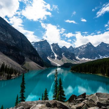 Moraine Lake, Canada, Alberta, Valley of the Ten Peaks, Banff National Park, Glacier mountains, Green Trees, Reflection, Blue Water, Blue Sky, Daytime, Landscape, Scenery, White Clouds