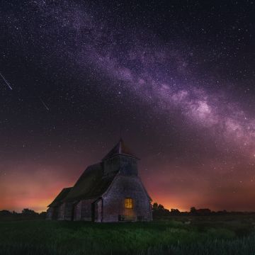 St Thomas à Becket Church, Fairfield, Milky Way, Outer space, Night time, Starry sky, Astronomy, Ancient architecture, Iconic