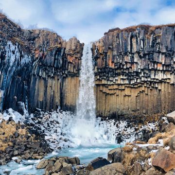 Svartifoss waterfall, Svartifoss Trail, Iceland, Vatnajökull National Park, 5K