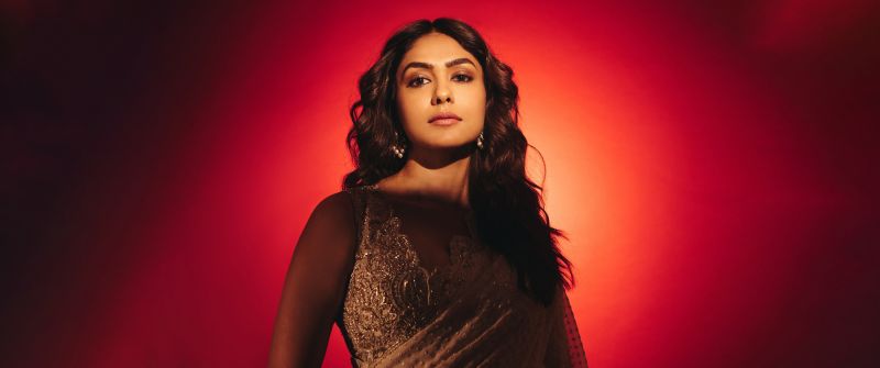 Mrunal Thakur, Saree, 5K, Indian actress