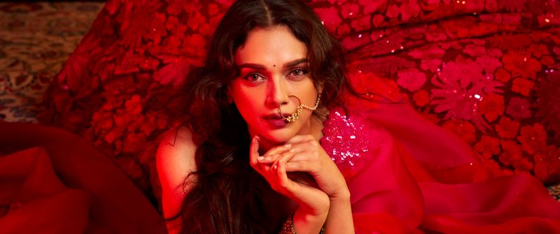 Aditi Rao Hydari, Red aesthetic, Indian actress, 5K, Traditional