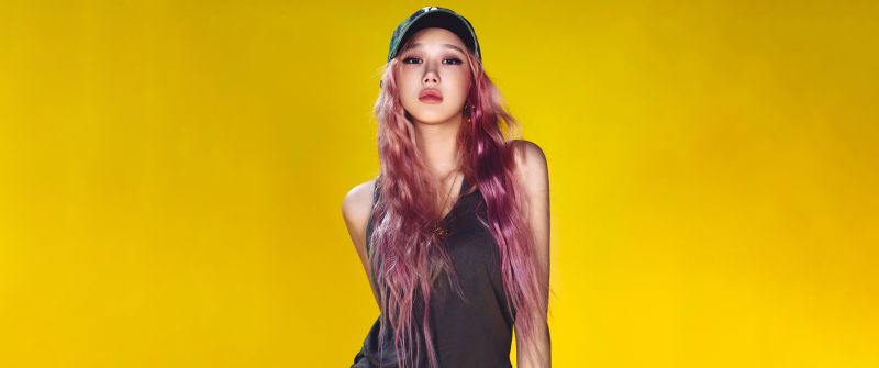 Giselle (aespa), Yellow background, 5K, K-Pop singer