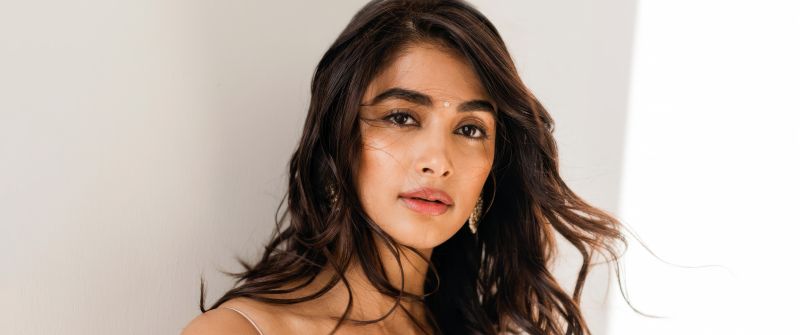 Beautiful actress, Pooja Hegde, Indian actress, 5K, Portrait