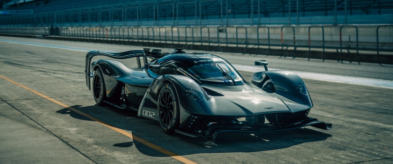 Aston Martin Valkyrie AMR Pro, 8K, Race track, Hypercars, 5K